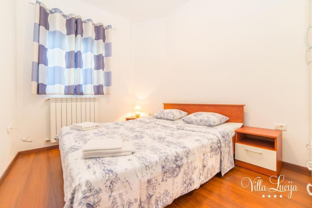 Villa Lucija Pula Buitenkant foto
