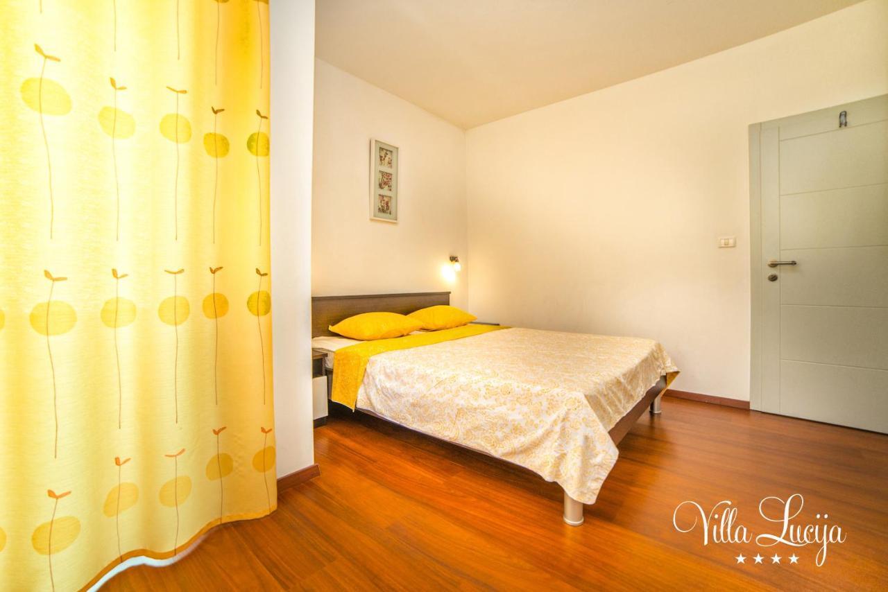 Villa Lucija Pula Buitenkant foto